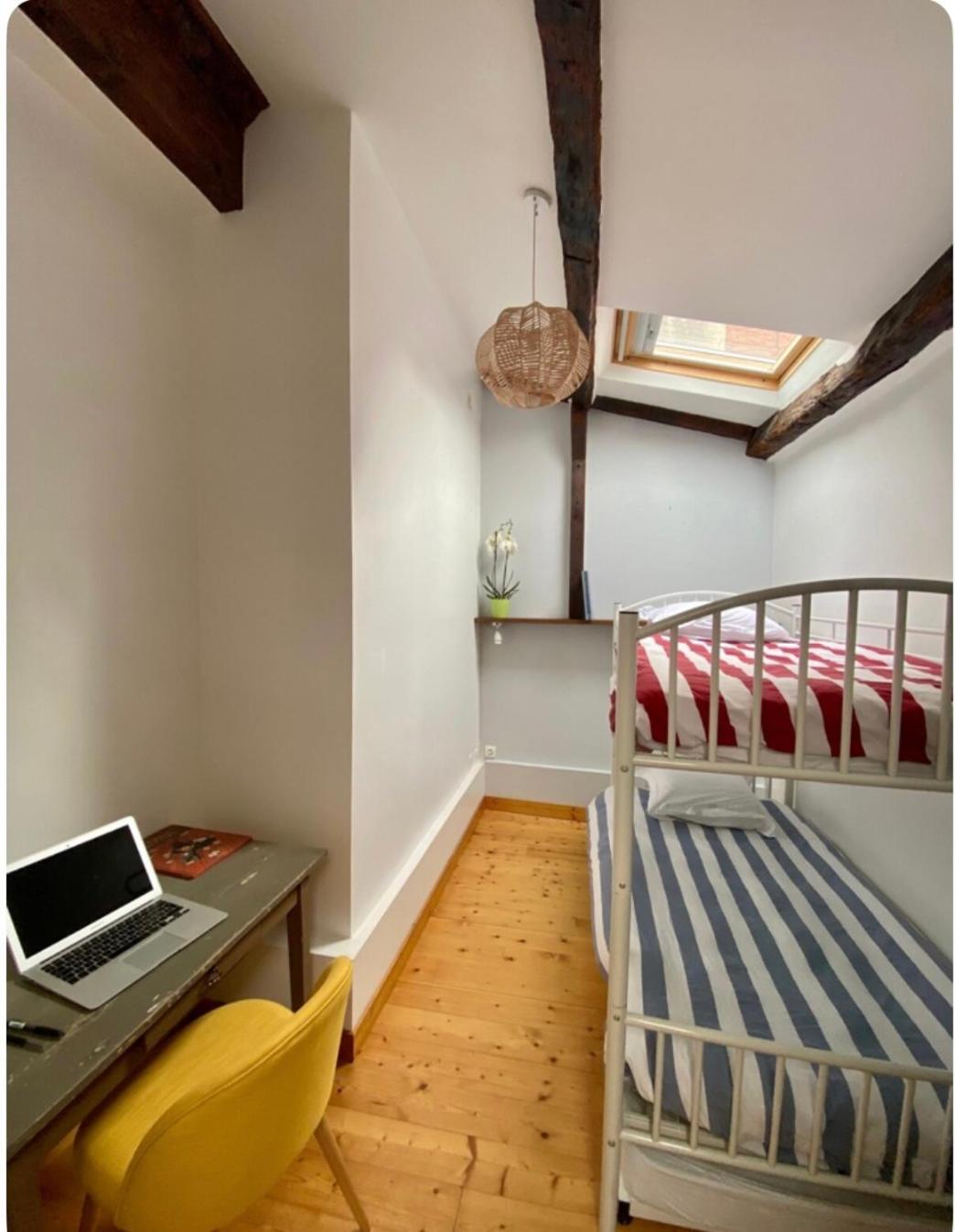 Appartement 3 Pieces Sur Le Vieux Port, Plein Centre ラ・ロシェル エクステリア 写真
