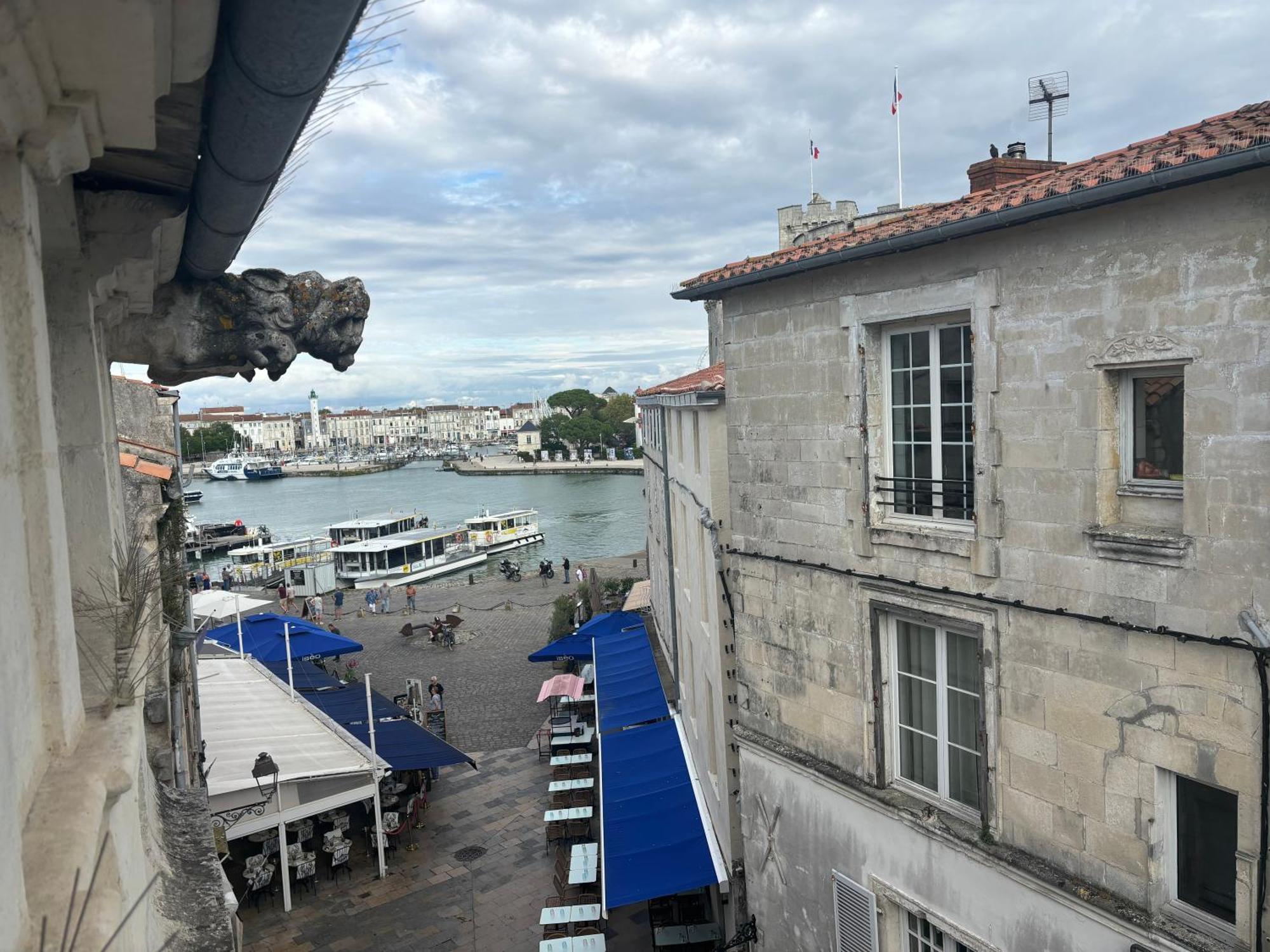 Appartement 3 Pieces Sur Le Vieux Port, Plein Centre ラ・ロシェル エクステリア 写真